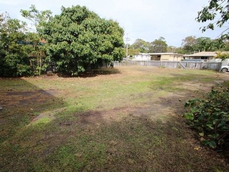 Photo - 53 North Street, Woorim QLD 4507 - Image 4