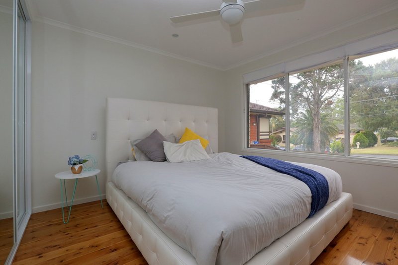 Photo - 53 Oak Drive, Georges Hall NSW 2198 - Image 6