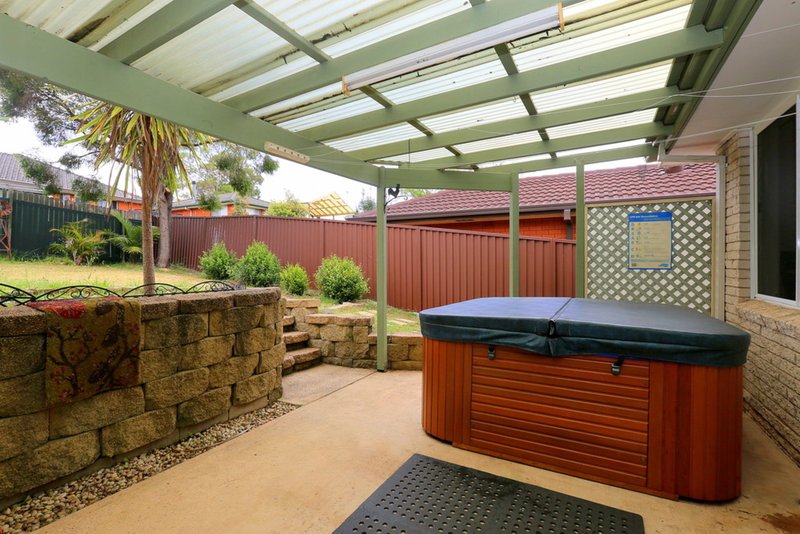 Photo - 53 Oak Drive, Georges Hall NSW 2198 - Image 10