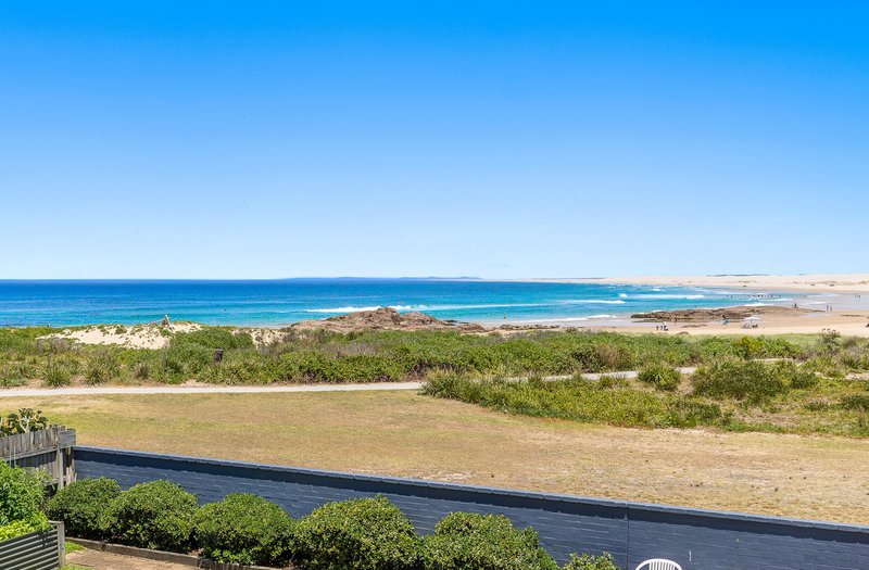 Photo - 53 Ocean Avenue, Anna Bay NSW 2316 - Image 2