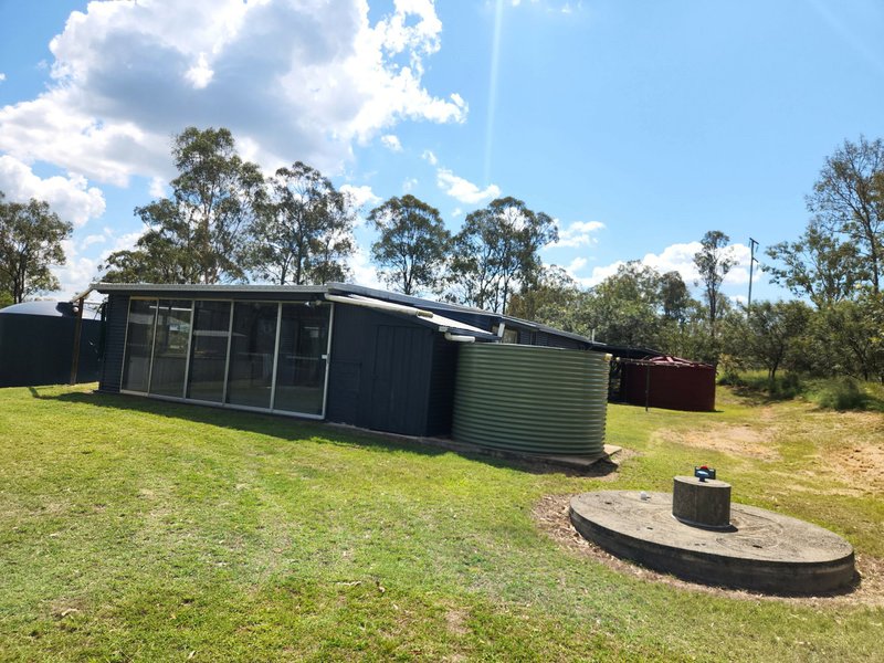 Photo - 53 Oliver Road, Nanango QLD 4615 - Image 16