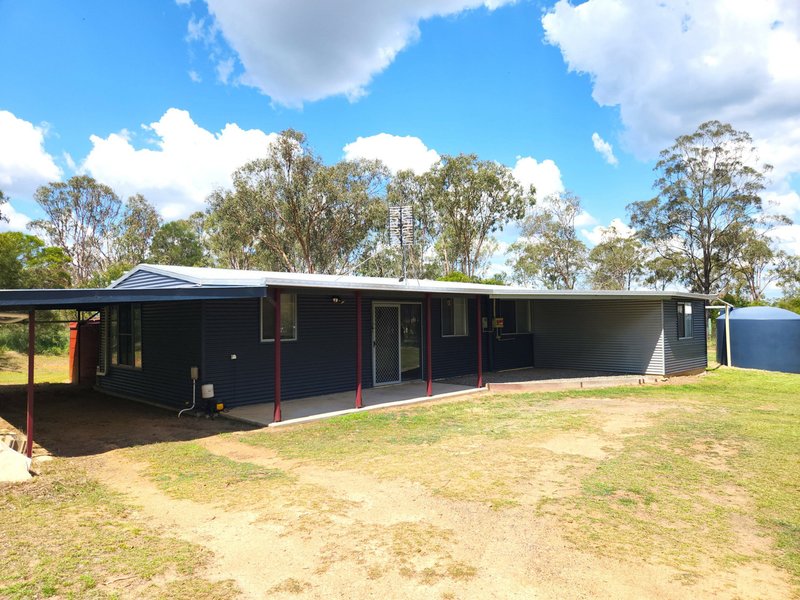 Photo - 53 Oliver Road, Nanango QLD 4615 - Image 17