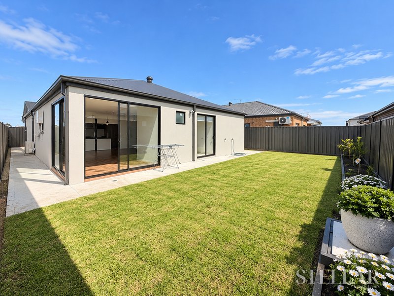 Photo - 53 Olympic Parade, Clyde VIC 3978 - Image 10