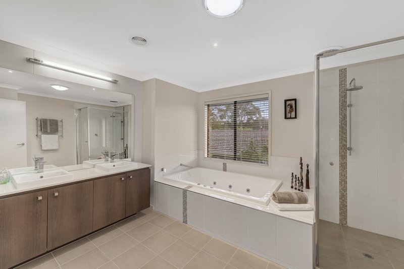 Photo - 53 Pakenham Street, Blackburn VIC 3130 - Image 6