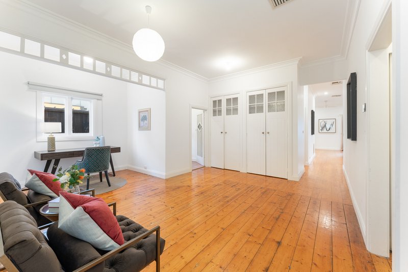 Photo - 53 Parer Street, Burwood VIC 3125 - Image 7
