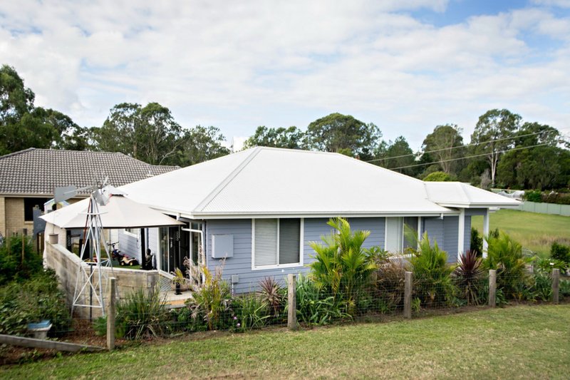 Photo - 53 Peveril Street, Tinonee NSW 2430 - Image 2