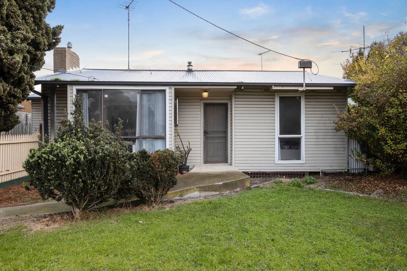 Photo - 53 Princes Highway, Norlane VIC 3214 - Image 2