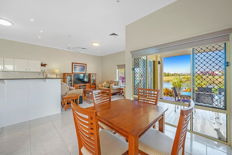 Photo - 53 Promenade Avenue, Robina QLD 4226 - Image 9