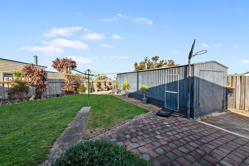 Photo - 53 Raymond Avenue, Devonport TAS 7310 - Image 12