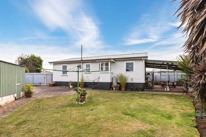 Photo - 53 Raymond Avenue, Devonport TAS 7310 - Image 9