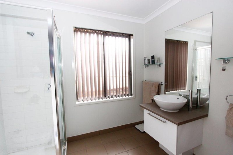 Photo - 53 Reserve Road, Grovedale VIC 3216 - Image 7