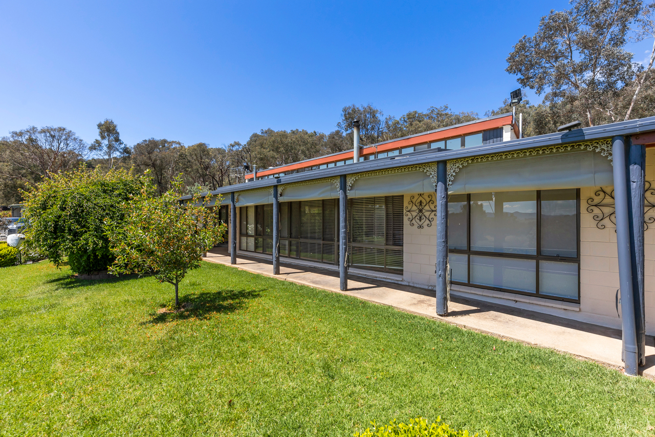 4-bedroom house at 53 Rifle Range Road, Tumut, NSW 2720, Snowy Valleys, New South Wales