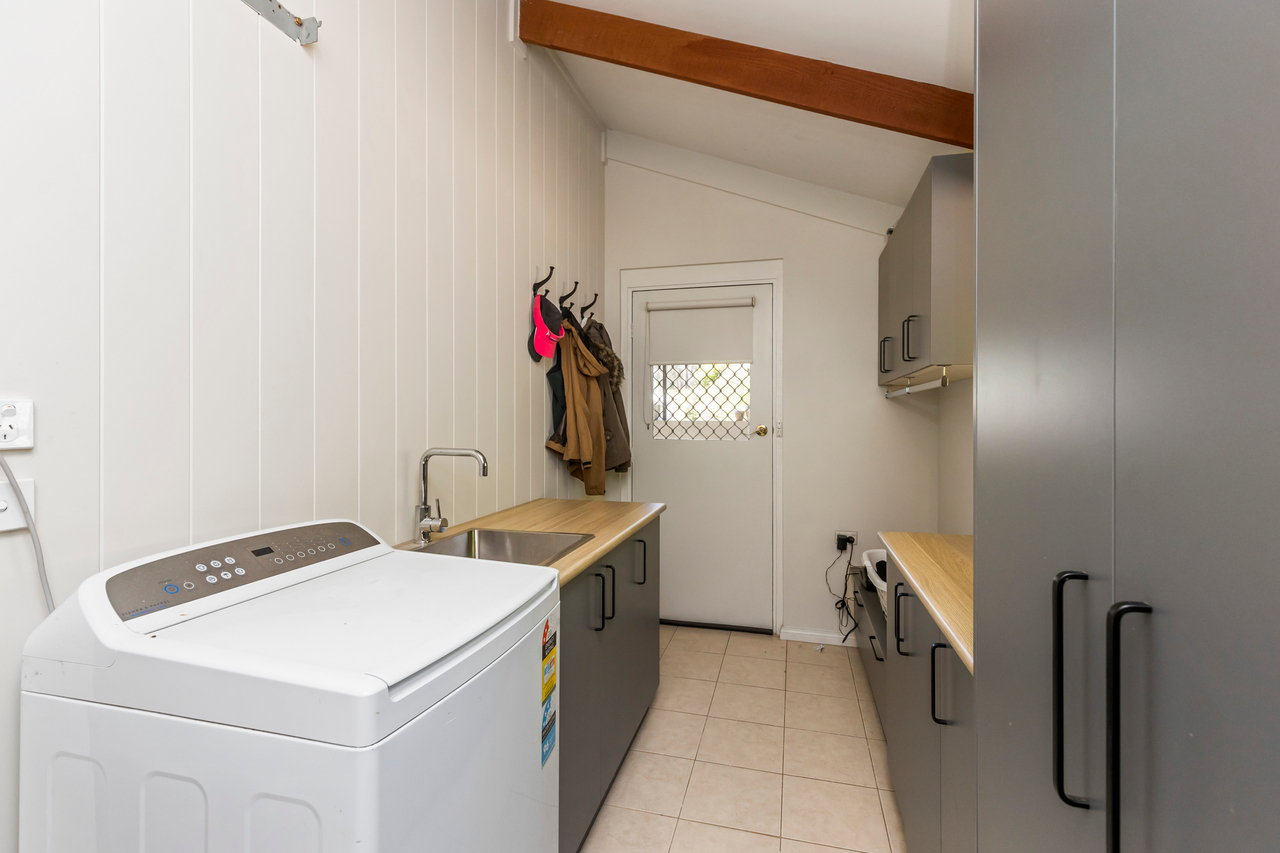 4-bedroom house at 53 Rifle Range Road, Tumut, NSW 2720, Snowy Valleys, New South Wales