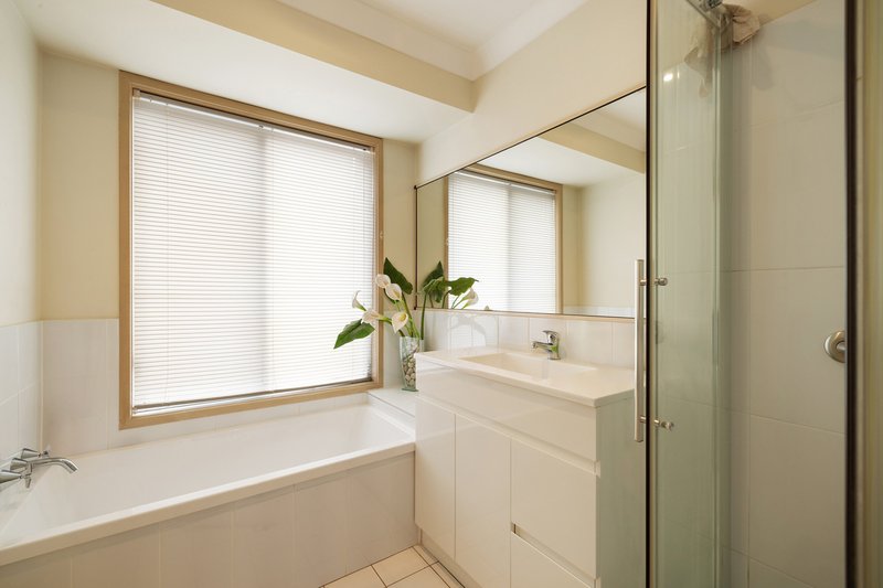 Photo - 53 Riverlea Waters Drive, Nerang QLD 4211 - Image 14