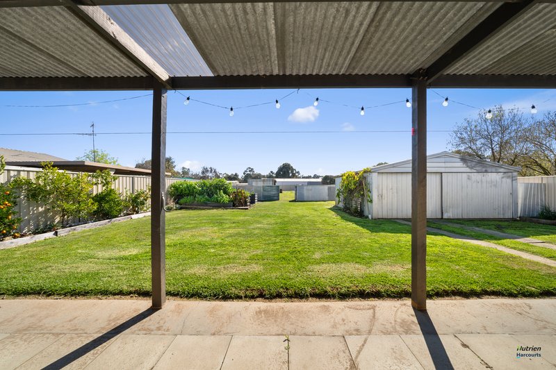 Photo - 53 Roe Street, Benalla VIC 3672 - Image 9