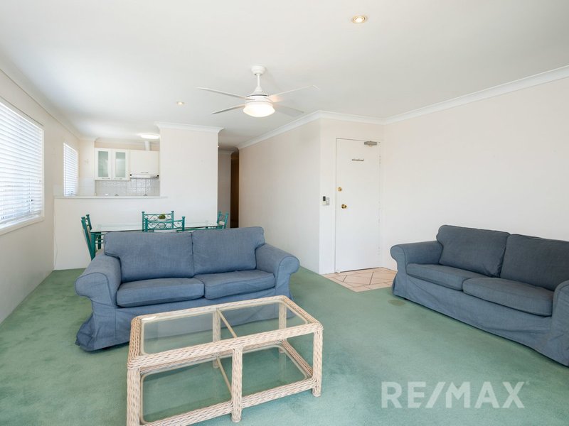 Photo - 5/3 Rosewood Avenue, Broadbeach QLD 4218 - Image 6