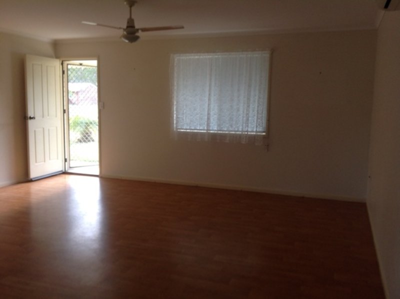 Photo - 53 Salford Street, Burrum Town QLD 4659 - Image 2