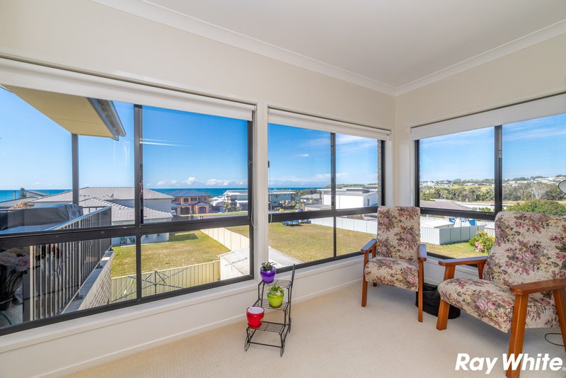 Photo - 53 Sapphire Parade, Diamond Beach NSW 2430 - Image 7