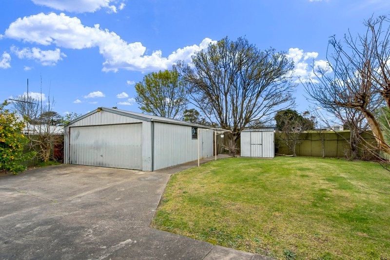 Photo - 53 School Road, Eagle Point VIC 3878 - Image 12