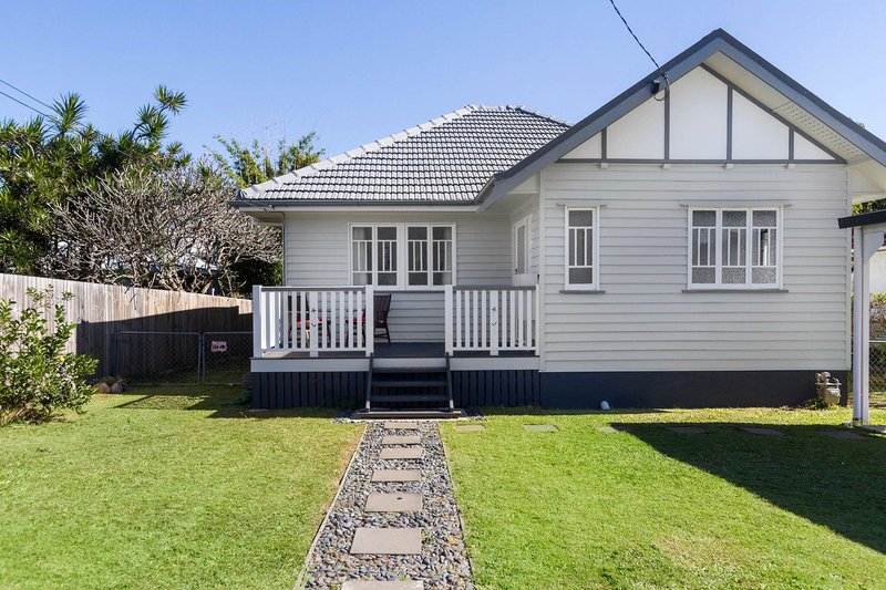 Photo - 53 Seabreeze Road, Manly West QLD 4179 - Image 13