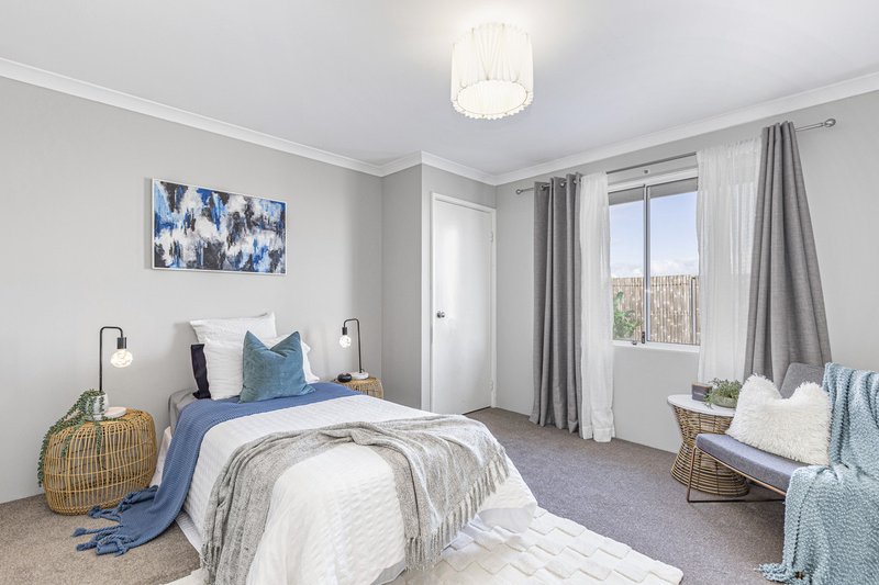 Photo - 53 Seagrass Street, Yanchep WA 6035 - Image 10