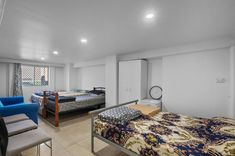Photo - 53 Smith Road, Woodridge QLD 4114 - Image 11
