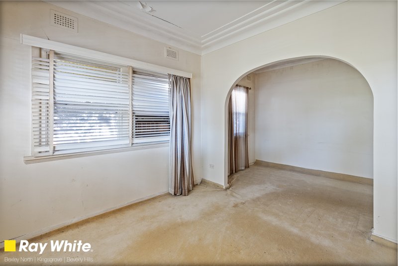 Photo - 53 Smiths Avenue, Hurstville NSW 2220 - Image 9