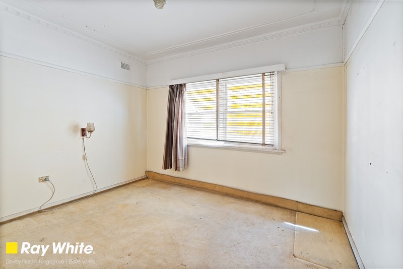 Photo - 53 Smiths Avenue, Hurstville NSW 2220 - Image 10