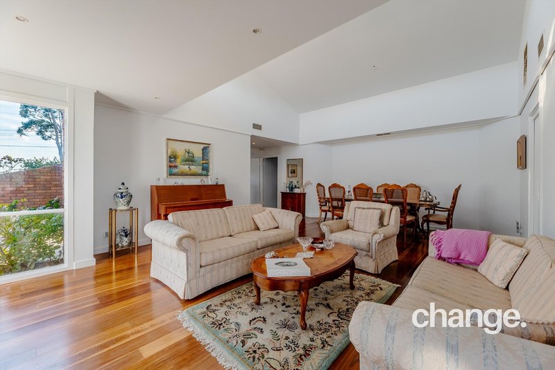 Photo - 53 Smiths Road, Templestowe VIC 3106 - Image 9