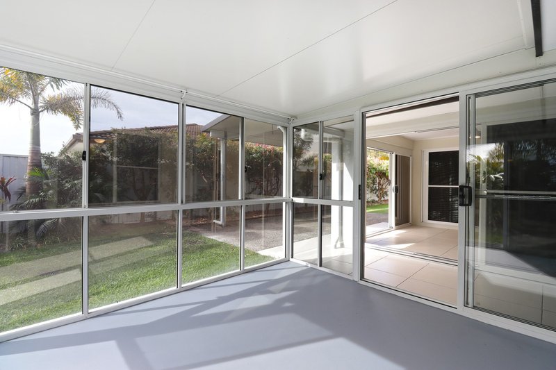 Photo - 53 Sovereign Circuit, Pelican Waters QLD 4551 - Image 8