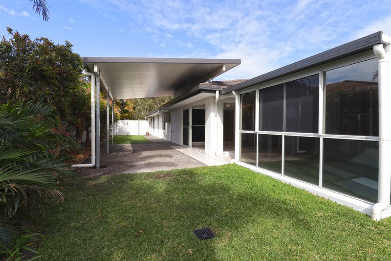 Photo - 53 Sovereign Circuit, Pelican Waters QLD 4551 - Image 9