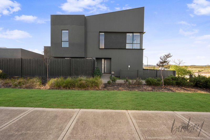 Photo - 53 Springs Road, Donnybrook VIC 3064 - Image 3