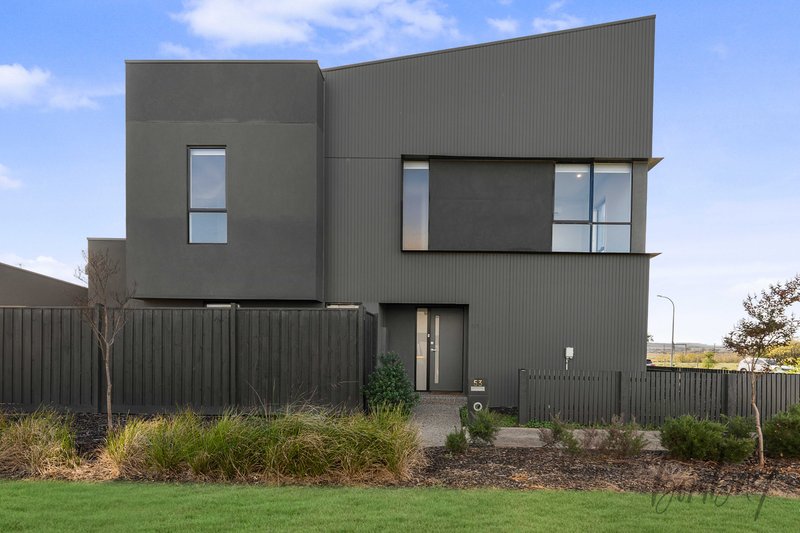 Photo - 53 Springs Road, Donnybrook VIC 3064 - Image 4
