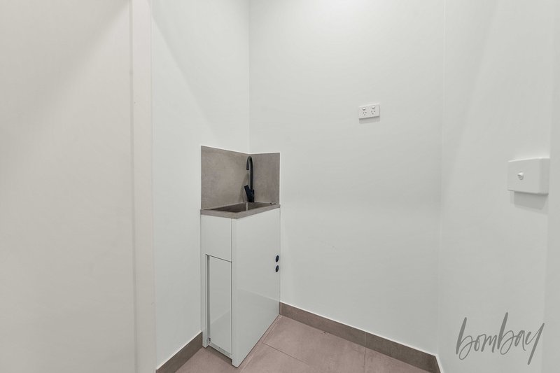 Photo - 53 Springs Road, Donnybrook VIC 3064 - Image 9