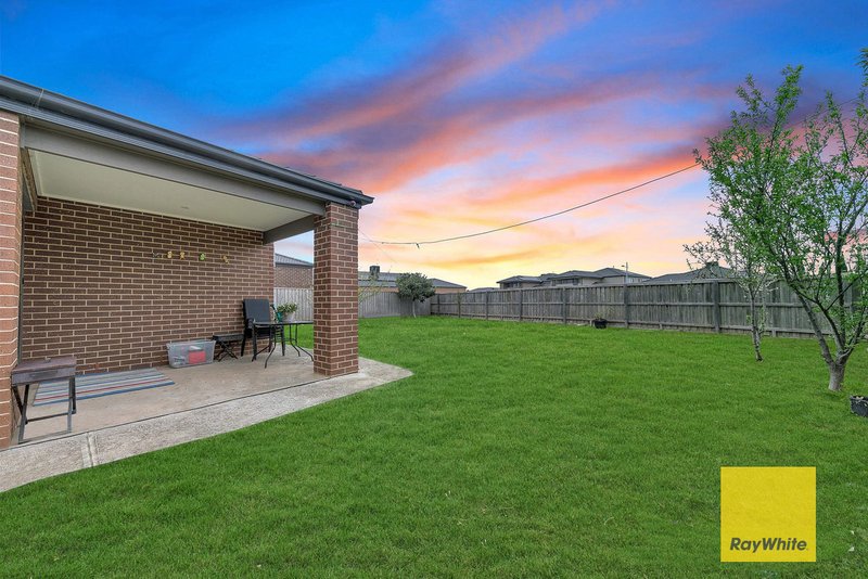 Photo - 53 Stony Brook Way, Truganina VIC 3029 - Image 12