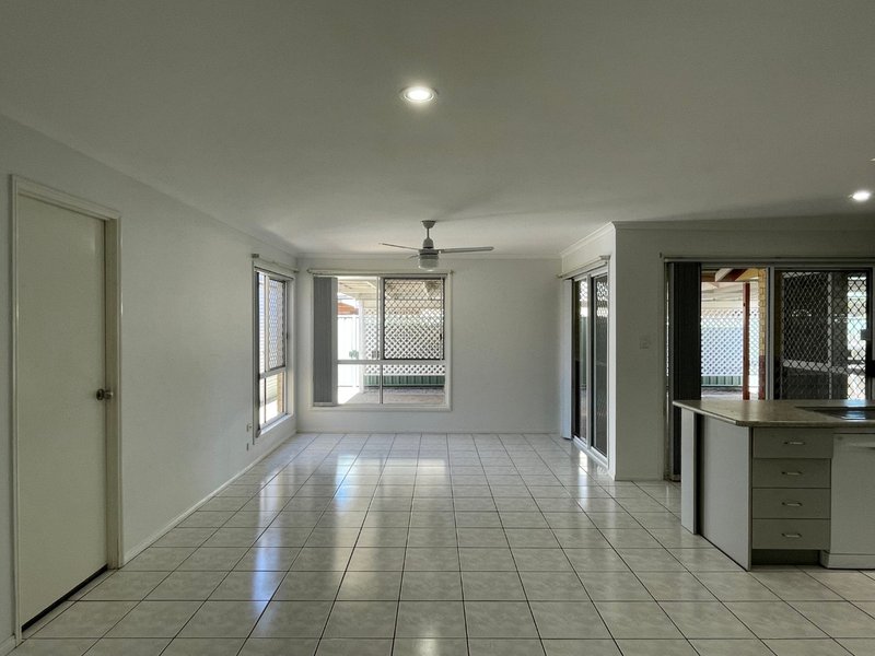 Photo - 53 Theresa Street, Golden Beach QLD 4551 - Image 5