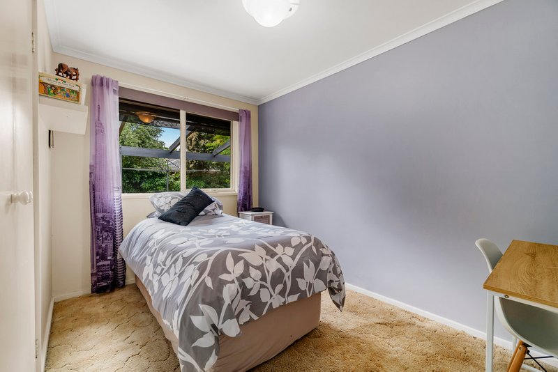 Photo - 53 Toolimerin Avenue, Bayswater North VIC 3153 - Image 8