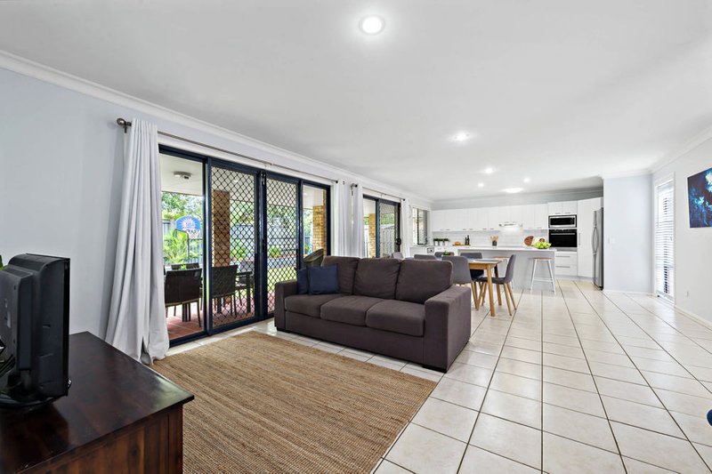 Photo - 53 Turquoise Crescent, Griffin QLD 4503 - Image 4