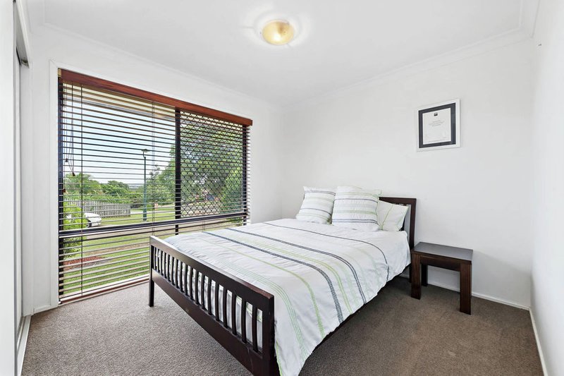 Photo - 53 Turquoise Crescent, Griffin QLD 4503 - Image 8