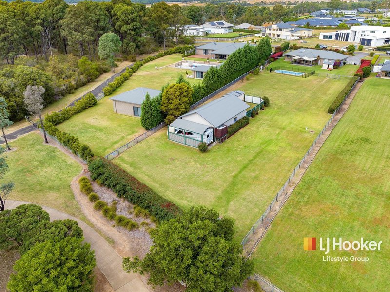 Photo - 53 Twin Creeks Drive, Luddenham NSW 2745 - Image 22