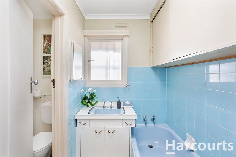 Photo - 53 Vanbrook Street, Forest Hill VIC 3131 - Image 12