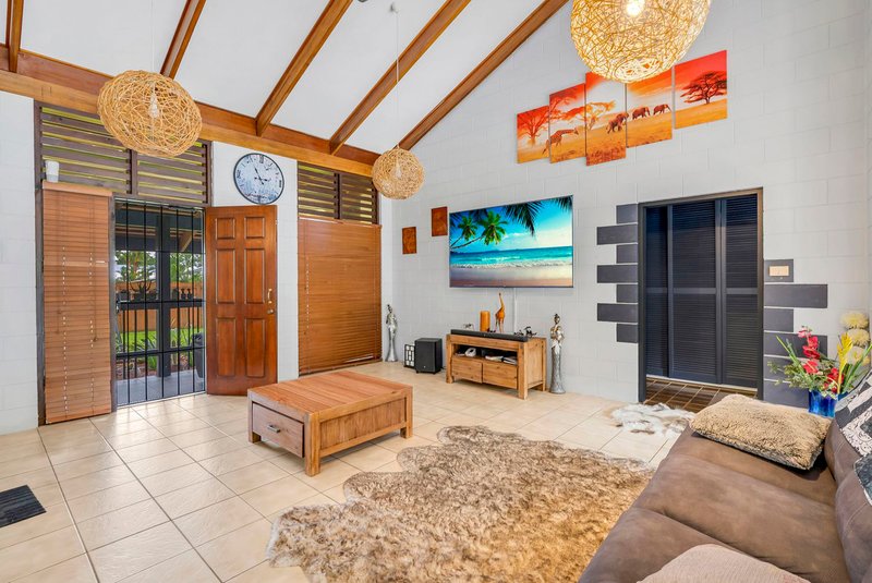 Photo - 53 Veivers Road, Palm Cove QLD 4879 - Image 10