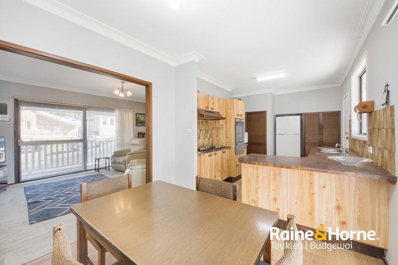 Photo - 53 Vena Avenue, Gorokan NSW 2263 - Image 6