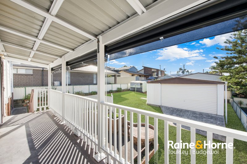 Photo - 53 Vena Avenue, Gorokan NSW 2263 - Image 13