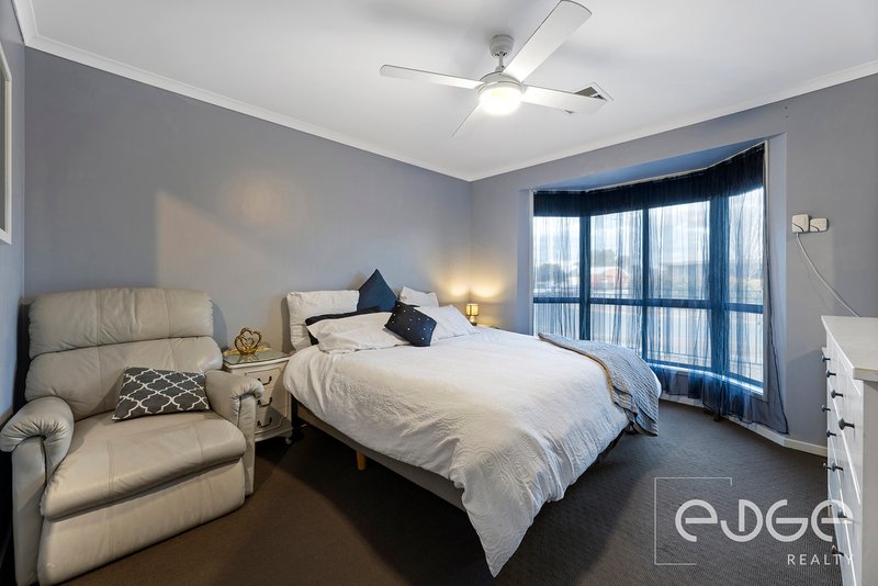 Photo - 53 Vincent Road, Smithfield Plains SA 5114 - Image 9