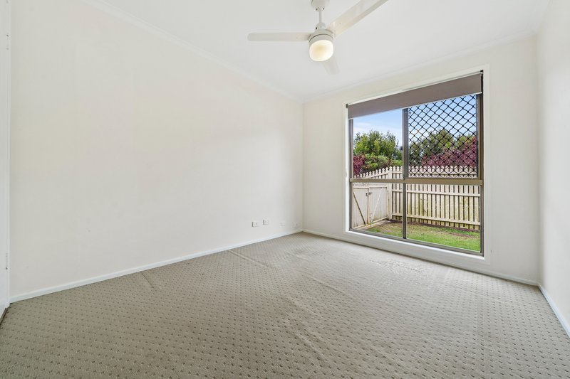 Photo - 53 Wantana Crescent, Edens Landing QLD 4207 - Image 11