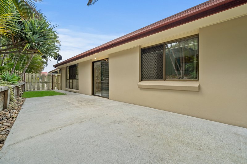 Photo - 53 Wantana Crescent, Edens Landing QLD 4207 - Image 14