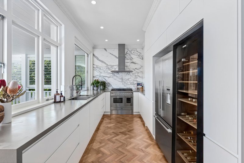 Photo - 53 Waterview Street, Mona Vale NSW 2103 - Image 5