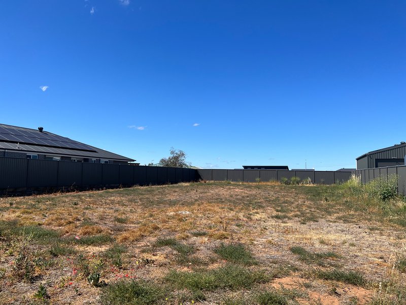 53 Waterway Crescent, Dubbo NSW 2830