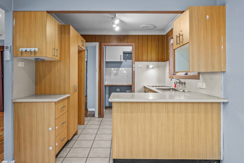 Photo - 53 Wentworth Street, Telarah NSW 2320 - Image 8